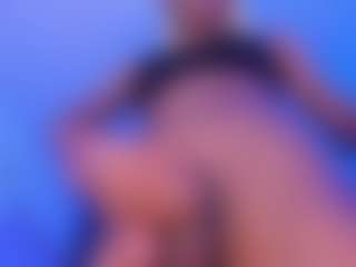 CataleyaBrunettes's Live Sex Cam Show