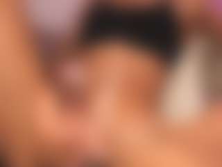 CataleyaBrunettes's Live Sex Cam Show