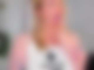 Live cam show with Nelly-Lamb - Young Adult on Mixed Magazine Live