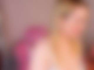 Live cam show with Nelly-Lamb - Joi on Free Soda