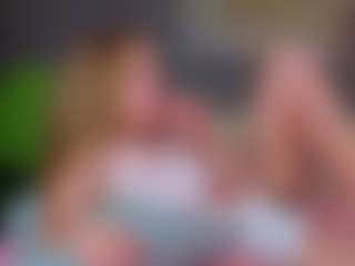 Live cam show with Nelly - Blonde Hair on CamClone