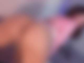 Live cam show with Bellahottestt - Facial Piercings on Strip Flash - Live Sex Shows
