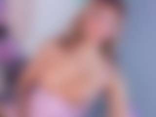 Live cam show with Bellahottestt - White on Camsoda | colombia