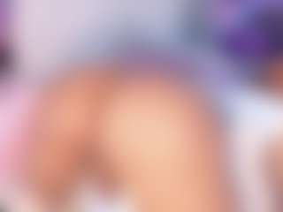 Bellahottestt's Live Sex Cam Show