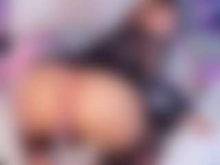 Bellahottestt's Live Sex Cam Show