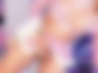 Bellahottestt's Live Sex Cam Show