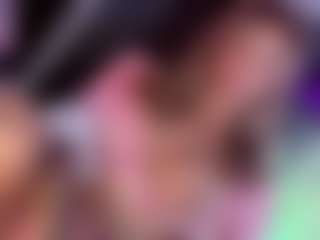 Bellahottestt's Live Sex Cam Show