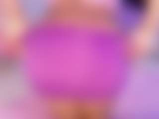 Live cam show with Bellahottestt - Drinking on livesuperchat.net