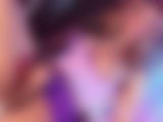 Bellahottestt's Live Sex Cam Show