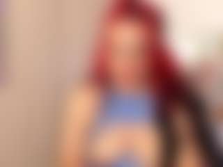 Live cam show with Kit_kat_10 - Skinny on CSO-WL