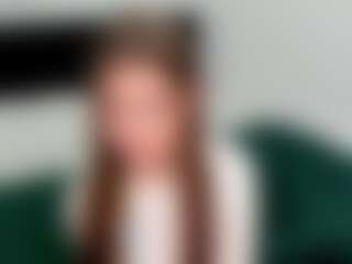 QuinnTailor's Live Sex Cam Show