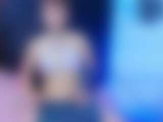 aisha8's Live Sex Cam Show