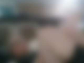 Live cam show with Bkinky - Blue Eyes on Streamer API