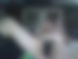 Live cam show with Bkinky - Blue Eyes on intimatelivegirls.com