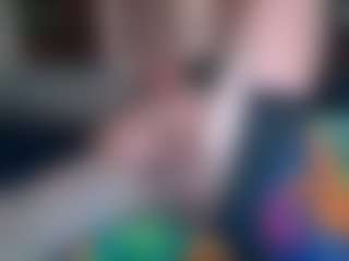 Live cam show with Bkinky - African on Livezox | united states