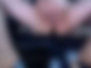 Bkinky's Live Sex Cam Show