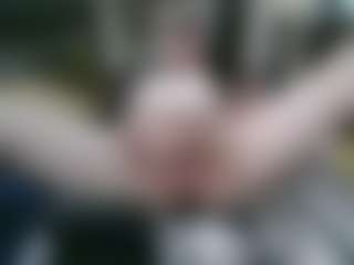 Bkinky's Live Sex Cam Show