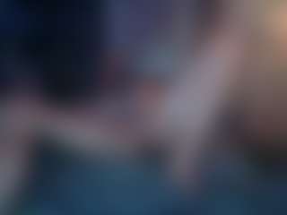 Live cam show with Bkinky - Handjob on TeamSkeetLive