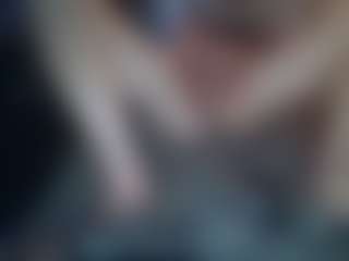 Live cam show with Bkinky - Smoking on Camiplay Live