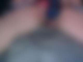 Spettacolo in cam dal vivo con Bkinky - Jerk Off su Camsoda