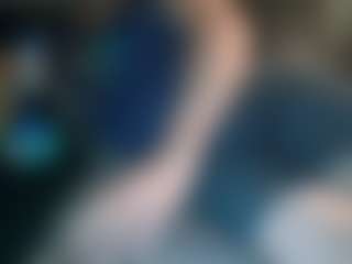 Live cam show with Bkinky - Biracial on Fling VIP Chat