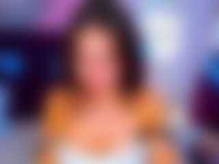 Live cam show with KellyCuutie - Moaning on live18s.com