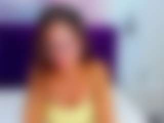 KellyCuutie's Live Sex Cam Show