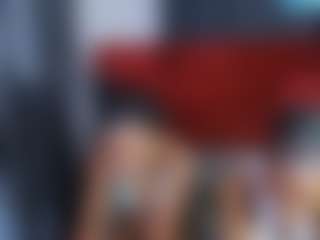 CrystalXebony's Live Sex Cam Show
