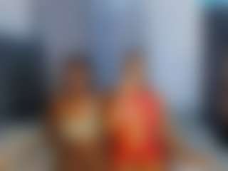 CrystalXebony's Live Sex Cam Show