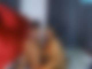 Live cam show with CrystalXebony - Ass Bouncing on Soda Cam