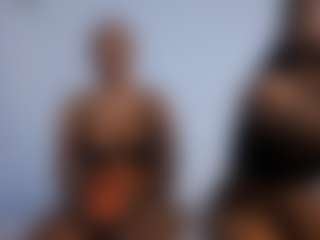 CrystalXebony's Live Sex Cam Show