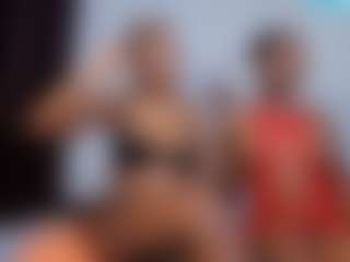 Live cam show with CrystalXebony - Hairy Pussy on Camming Site