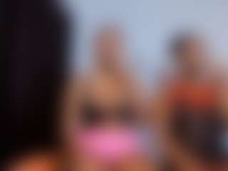 Live cam show with CrystalXebony - Squirt on nudelive.tv