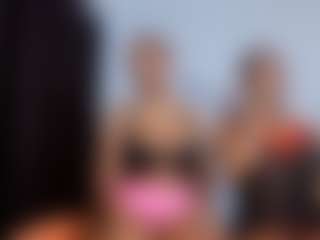 CrystalXebony's Live Sex Cam Show