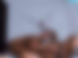 Live cam show with CrystalXebony - Deepthroat on Camsoda