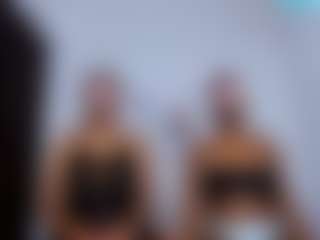 Live cam show with CrystalXebony - Hairy Pussy on milfzrlive.com