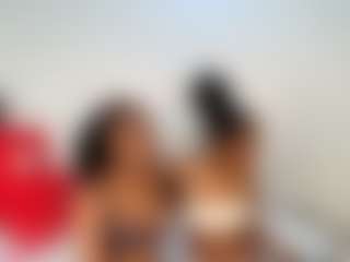 Live cam show with Niya - Brown Hair on Camsoda