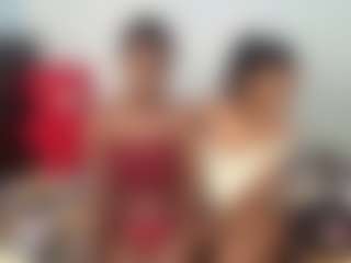 Live cam show with Niya - College on Camsoda