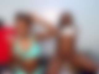Live cam show with Niya - Cum on Gym Cam Girls