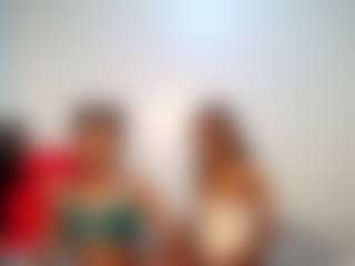 Live cam show with Niya - Black Petite on livesuperchat.net