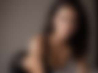 Raquel16のライブセックスチャットショー