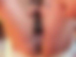 Live cam show with Annie - Grandes Tetas on fapnchat