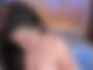 Live cam show with Annie - Grandes Tetas on eurowanks.com