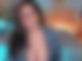 Live cam show with Annie - Italian Mature on Camsoda | colombia