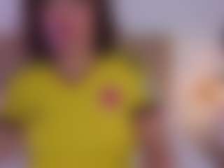 Live cam show with gipsela-gomez - Normal on Milfs Live