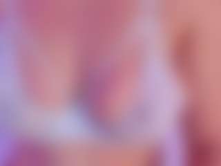 Live cam show with gipsela-gomez - Ass Clapping on Uber Horny