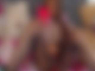 Live cam show with lucianadolll - Lean on Camsoda