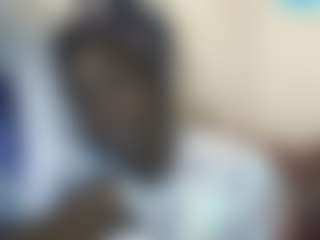 Live cam show with Taliah-petite - Body Massage on livesuperchat.net