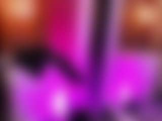 Live cam show with LUNAANGELL - Ass Clapping on Milfs Live