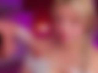 Live cam show with LUNAANGELL - Colombia on Latina Girls